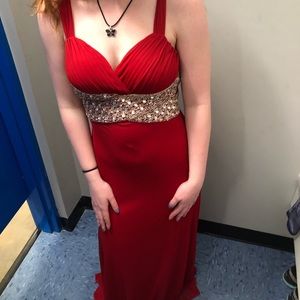 Red prom dress